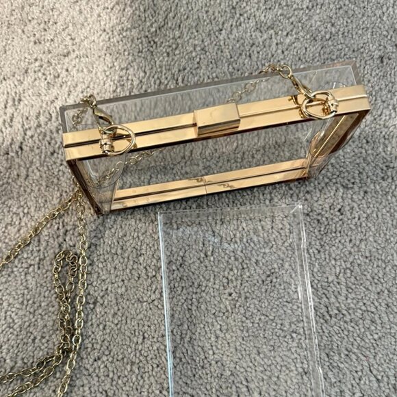 Clear Acrylic Handbag for Women – Shoulder Purse with Gold Tone Chain Strap - Picture 7 of 12
